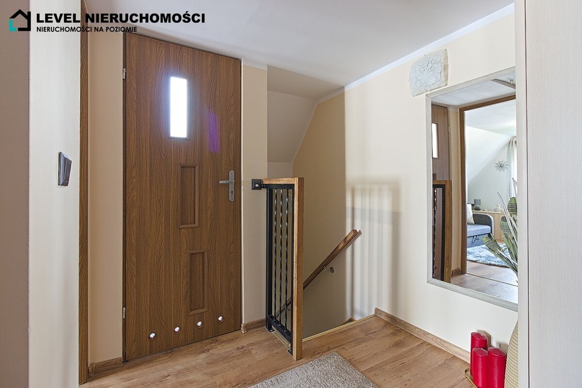 Elbląg LEVEL NIERUCHOMOŚCI Dom w mieście z dużą działką ul. Idzikowskiego