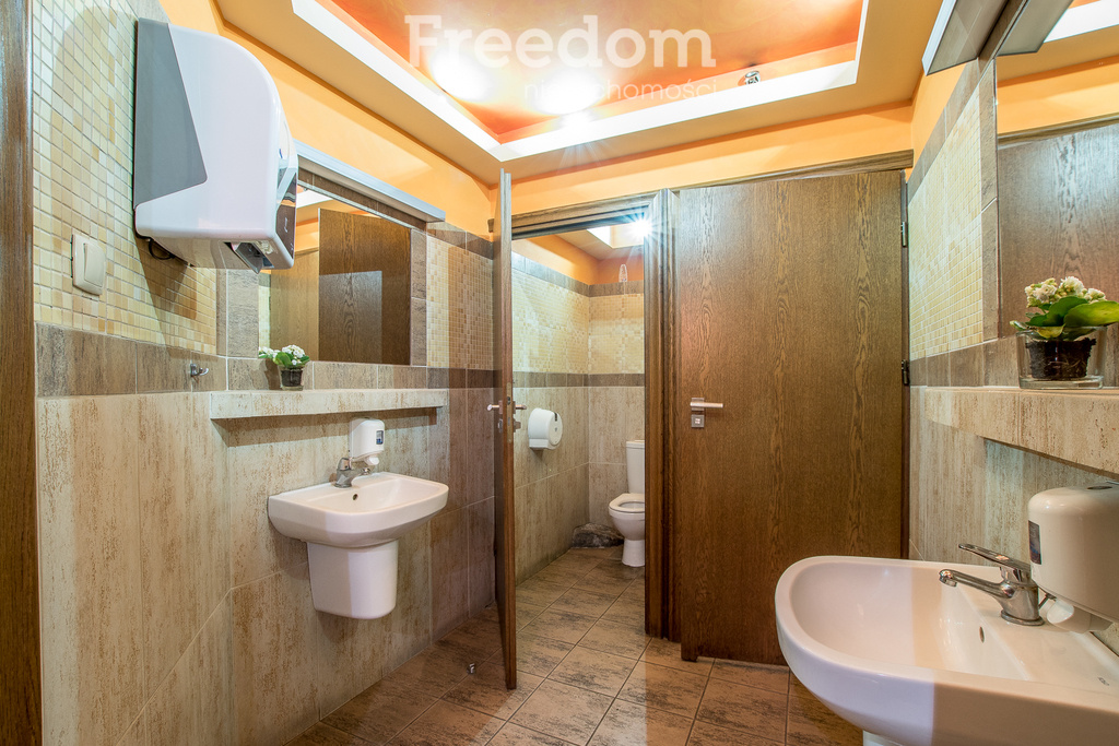 Elbląg FREEDOM NIERUCHOMOŚCISprzedam lokal użytkowy - Elbląg, Stary Rynek. Wyjątkowy lokal inwestycyjny przy