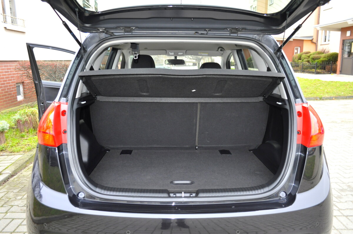 Elbląg Kia Venga 1.6 CRDi 128 Business Line