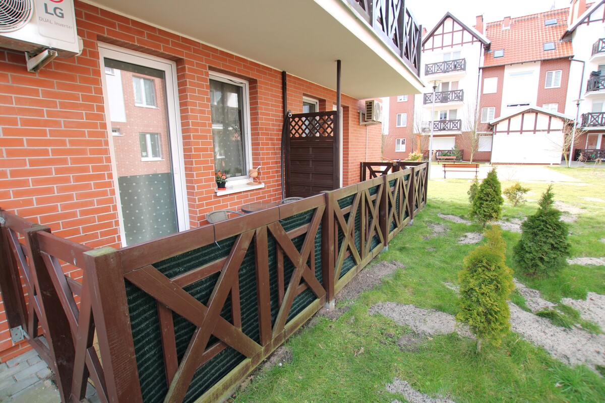 Elbląg NIERUCHOMOŚCI ANNA KRASZEWSKA Apartament 4-pokojowy na Mierzei Wiślanej Sztutowo, ul. Zalewowa