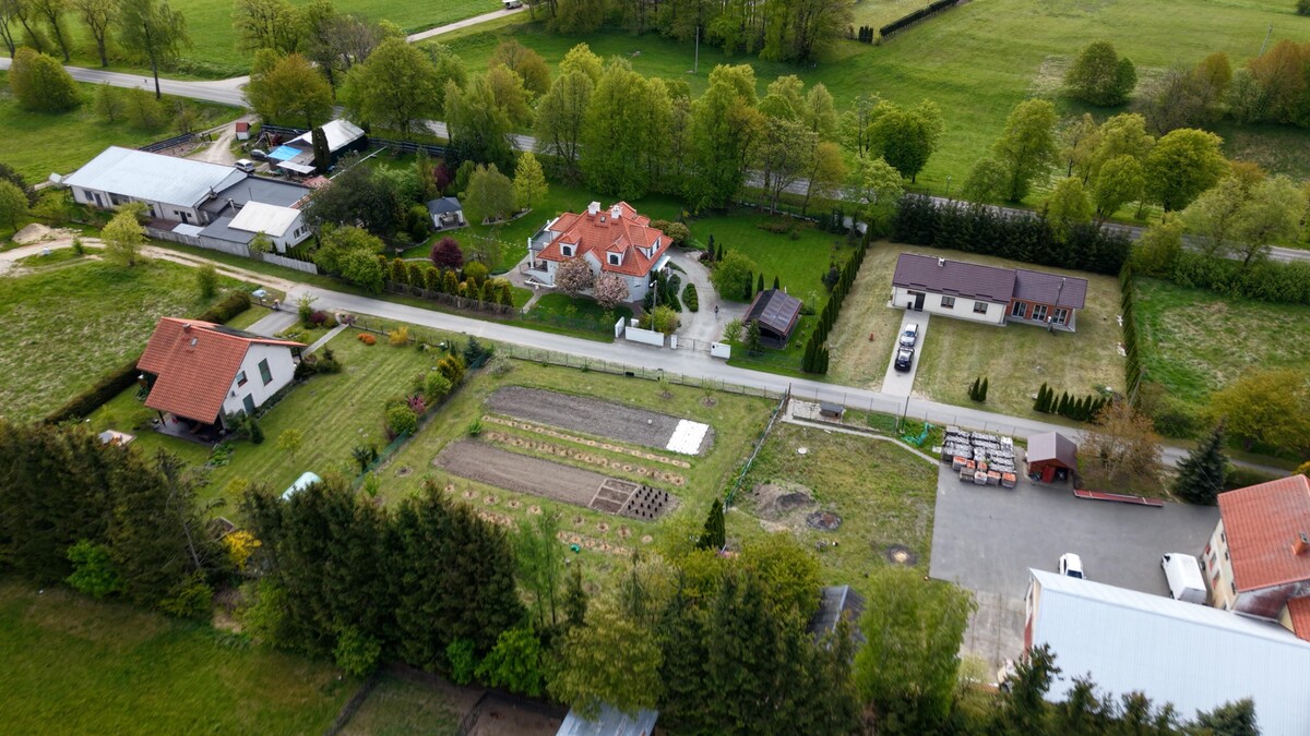 Elbląg WGN Nieruchomości oddział Elbląg prezentuje piękny dom w miejscowości PIASTOWO, 7km od Elbląga, gotowy do