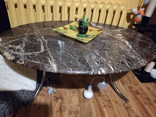 Elbląg Witam mam do sprzedania stolik marmur dl80 szer 60 na stalowych nogach