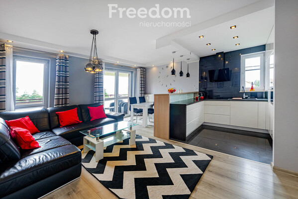 Elbląg FREEDOM NIERUCHOMOŚCIWynajmę mieszkanie - Elbląg, Władysława Broniewskiego. Nowoczesne mieszkanie z dużym