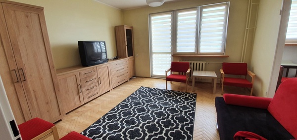 Elbląg BIURO NIERUCHOMOŚCISZULC& SZULCMieszkanie - Elbląg ul. Płk DąbkaPowierzchnia: 29 m2Mieszkanie na 3 piętrze,