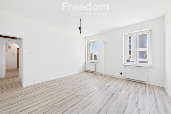 Elbląg FREEDOM NIERUCHOMOŚCISprzedam mieszkanie - Elbląg, Narciarska. Atrakcyjne mieszkanie położone w znakomicie