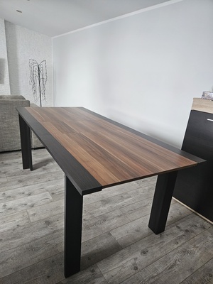 Elbląg Sprzedam stół o wymiarach 90x160 cm (po rozłożeniu 90x200). Preferowany odbiór osobisty, brak wysyłki