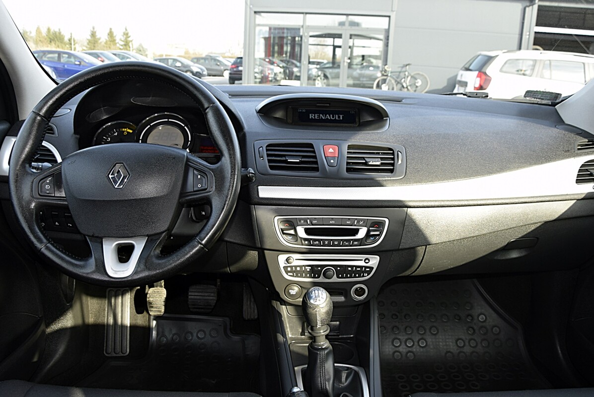 Elbląg Renault Megane Kombi 1.9 Diesel, 2009 – Komfort, styl i niezawodność! 🚗✨Samochód w