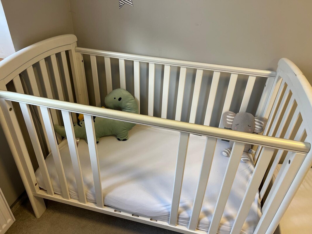 Elbląg Sprzedam drewniane łóżeczko Troll Nicole + materac gryczano-kokosowy 120x60 cm