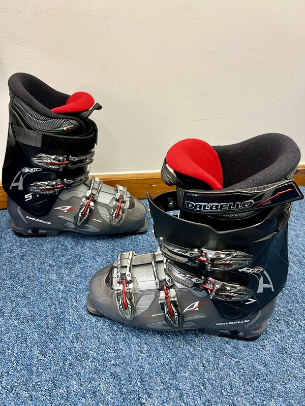 Elbląg Buty narciarskie Dalbello Aerro 5.7
✅ Stan: bardzo dobry – założone tylko raz, praktycznie jak