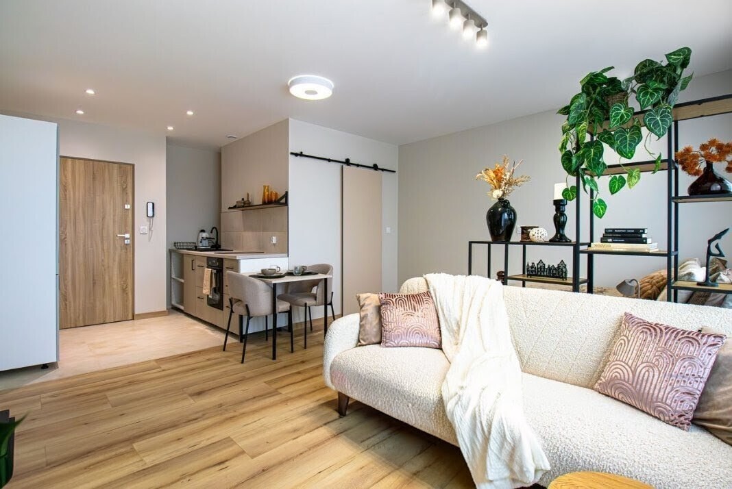 Elbląg Kawalerka po generalnym remoncie (wszystko nowe)&nbsp; + piwnica&nbsp; --- 29,3 m2&nbsp; --- Kalenkiewicza ---