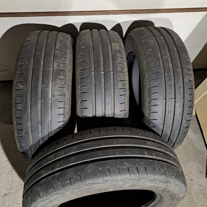 Elbląg Opony letnie Dębica 195/65 R15 w dobrym stanie
Cena za komplet 200zł
W razie potrzeby mogę je zabrać do