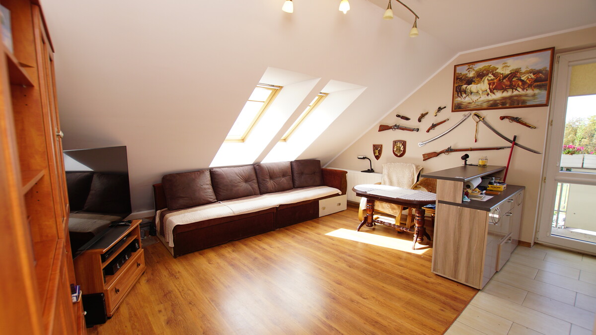 Elbląg * * * ABC NIERUCHOMOŚCI * * *NOWA CENA! MIESZKANIE W DOSKONAŁEJ LOKALIZACJI MIASTA!2 pokoje o pow.