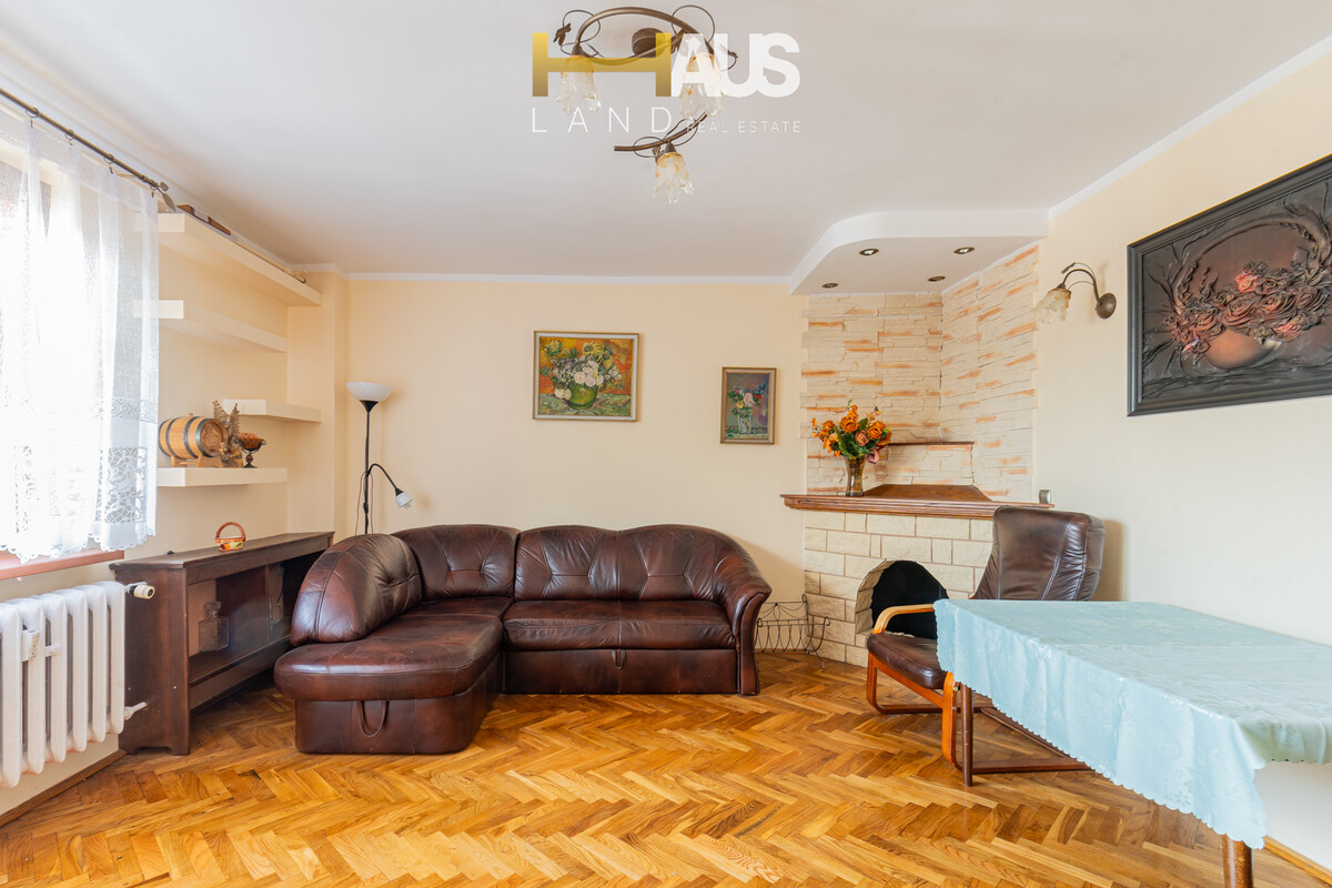 Elbląg DZIEŃ OTWARTY 01.08..2026r (SOBOTA)ELBLĄG, UL. KOMEŃSKIEGOPOWIERZCHNIA 67,40 M23 POKOJE, OSOBNA KUCHNIA BALKON,