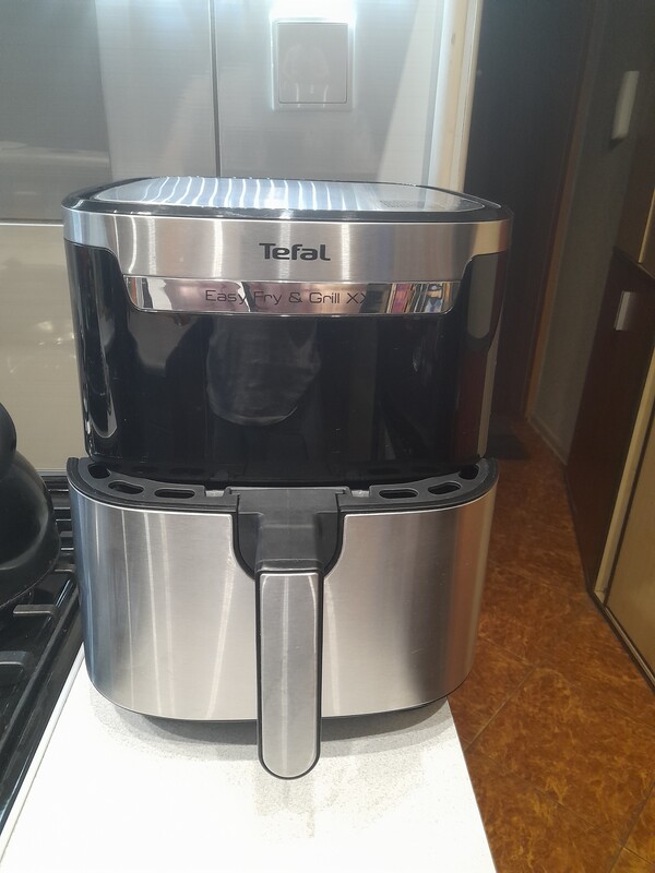 Elbląg Air frajer tefal and grill XXL 6.5l posiadam dwa więc jeden mogę odsprzedać. w pełni sprawny możliwość
