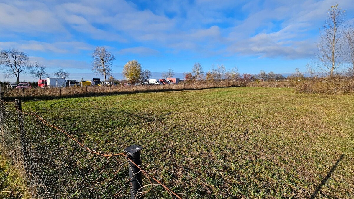 Elbląg BIURO NIERUCHOMOŚCISZULC& SZULCNA SPRZEDAŻDziałka budowlana z wydanymi warunkami zabudowy w miejscowości