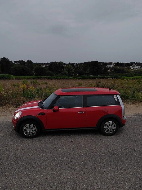 Elbląg MINI CLUBMAN – Praktyczne i stylowe kombi z 2008 roku, które łączy funkcjonalność z charakterystycznym