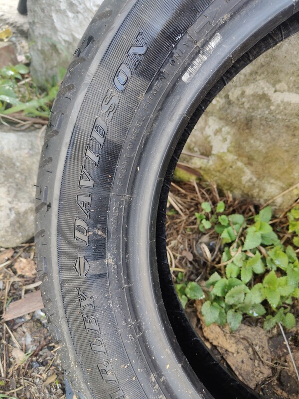 Elbląg Sprzedam nową oponę DUNLOP 402F. .. nowa jak widać na zdjęciach. .. Na oponie jest napis Harley Davidson. ..