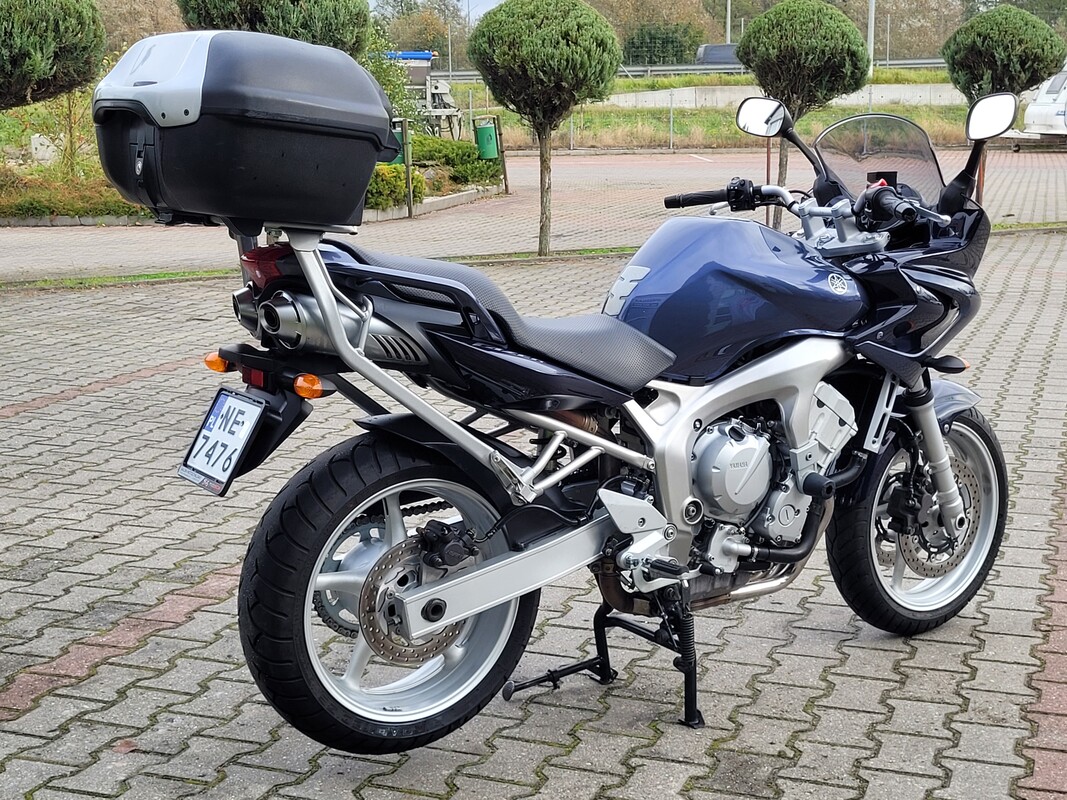 Elbląg SPRZEDAMMarka: YAMAHAModel: FZ6 FAZER🏍️