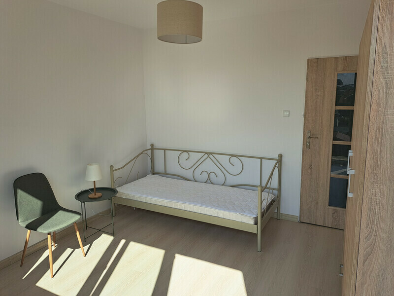 Elbląg Wynajmę pokój osobie niepalącej w domu jednorodzinnym, do dyspozycji kuchnia, dwie łazienki,