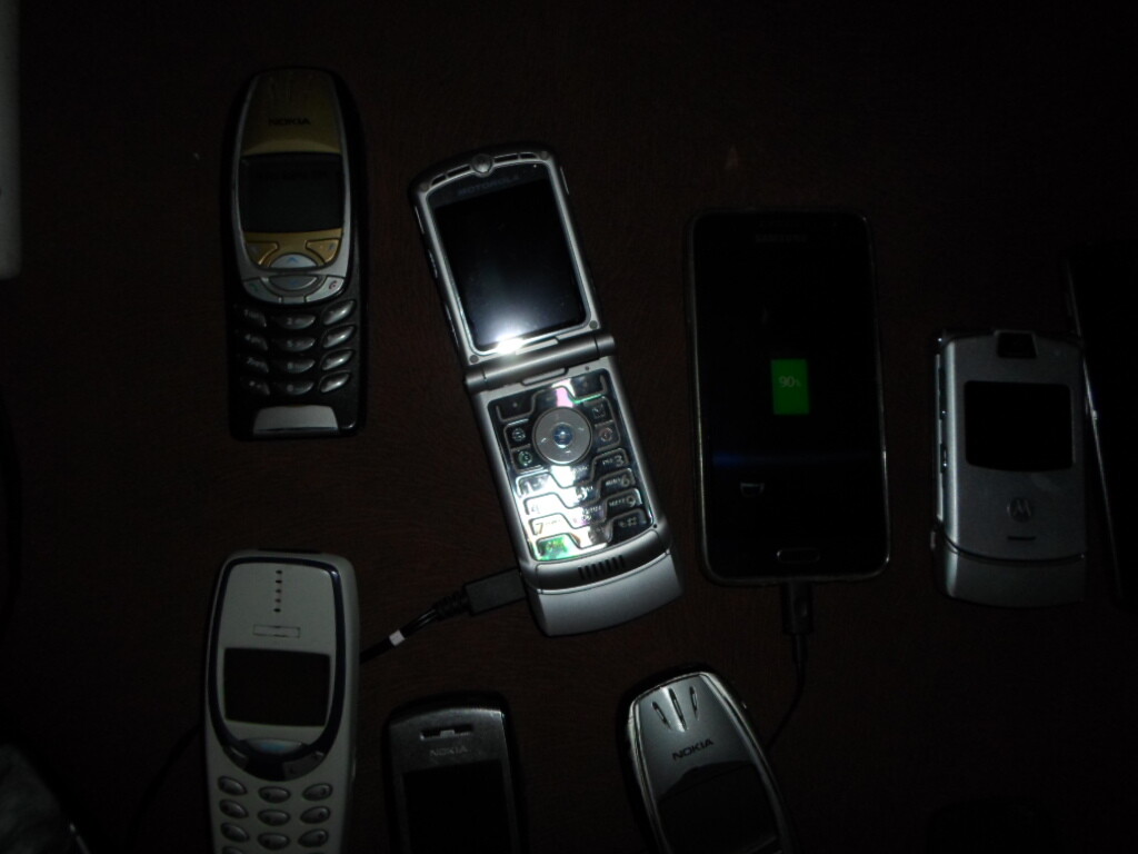 Elbląg NOKIE-klasyki
Nokia 3330 bez simlocka, klasyk, ladowarka cena 100 pln
Nokia 6310 i klasyk zadbany, ładowraka,