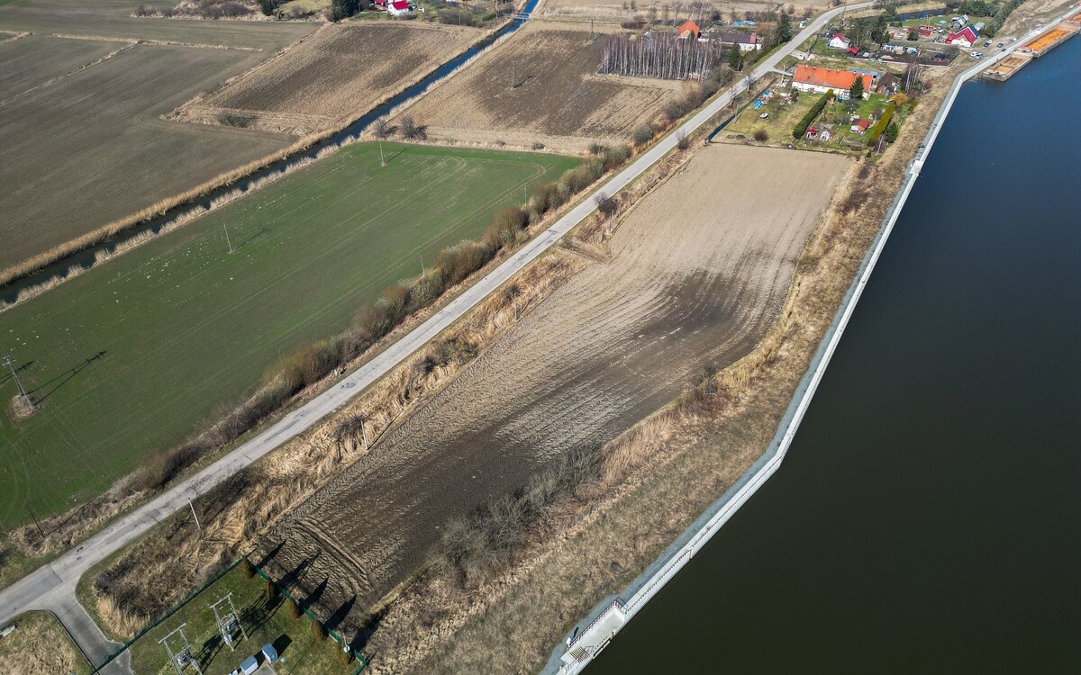 Elbląg NA SPRZEDAŻ 3 DZIAŁKI W MIEJSCOWOŚCI NOWAKOWO, 10 KM OD ELBLĄGA. WGN Nieruchomości oddział Elbląg poleca w dniu