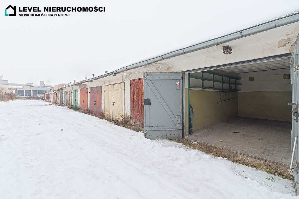 Elbląg LEVEL NIERUCHOMOŚCI Garaż w bardzo dobrym stanie. ul. Krakusa NIERUCHOMOŚCI NA POZIOMIE