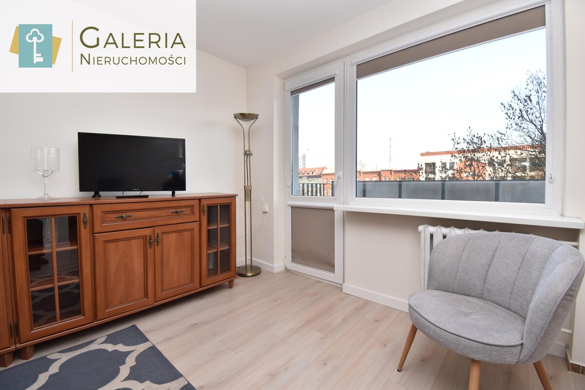 Elbląg GALERIA NIERUCHOMOŚCIZ pasji i miłości do nieruchomościNa sprzedaż: Kawalerka z balkonem w centrumMalbork, ul.