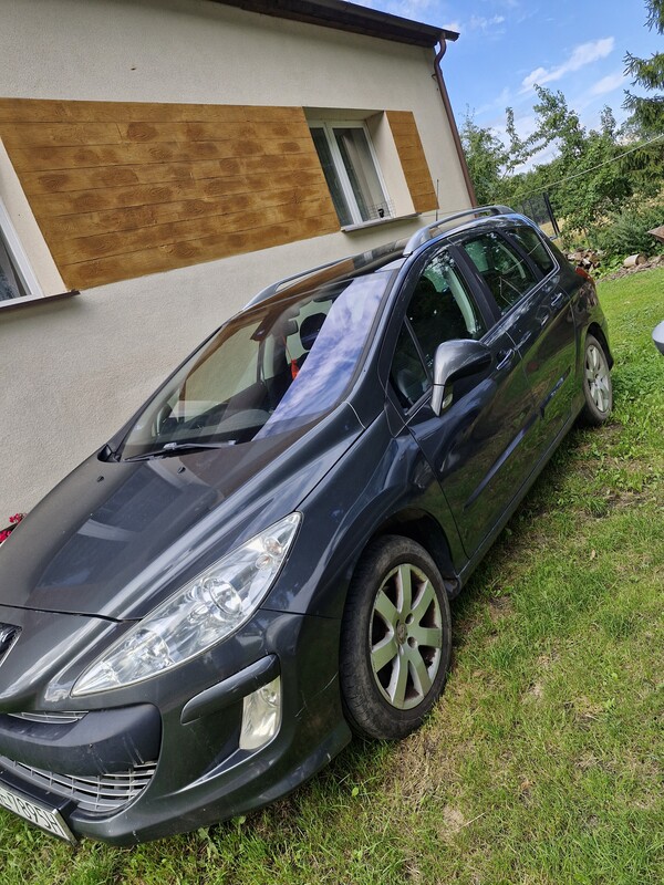 Elbląg Peugeot 308 SW 1.6 THP 150 KM – 2012 – 6 999 zł
Na sprzedaż Peugeot 308 SW z 2012 roku z silnikiem 1.6 Turbo