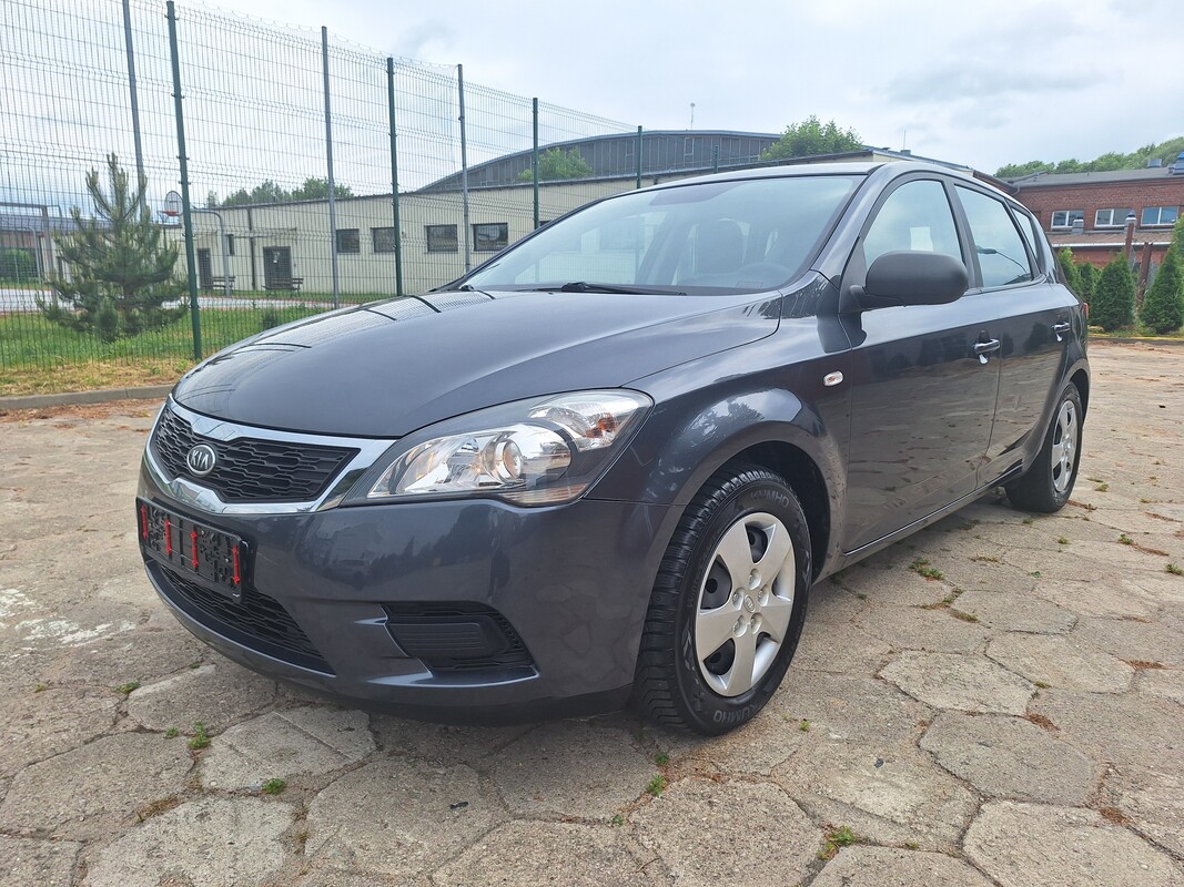 Elbląg Kia Ceed 1.4 CVVT 90 KM | Benzyna | Manual | Spirit |
Oferuję do sprzedaży Kia Ceed z 2011 roku, sprowadzoną z