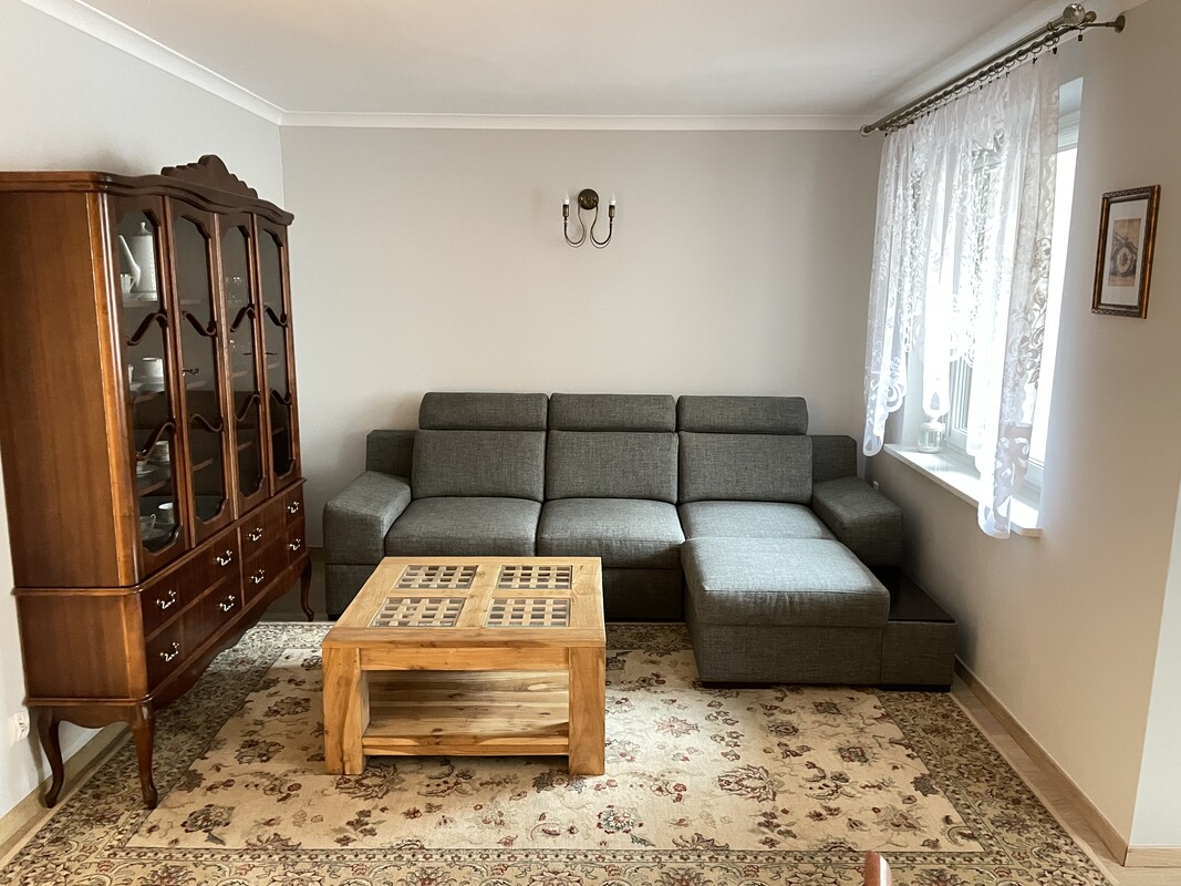 Elbląg Do wynajęcia apartament (najem okazjonalny) położony na Starym Mieście w Elblągu przy ul. Wieżowej z miejscem