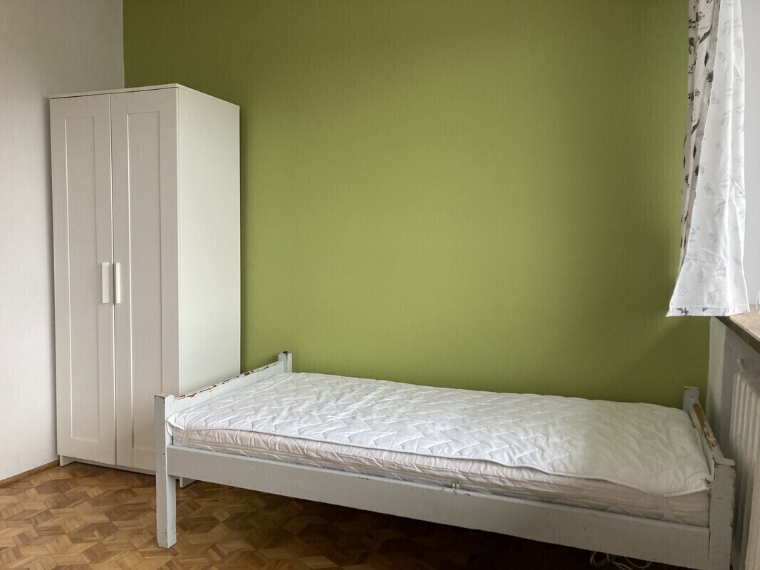 Elbląg Wynajmę umeblowany pokój z balkonem w domu jednorodzinnym, do dyspozycji kuchnia, dwie łazienki,