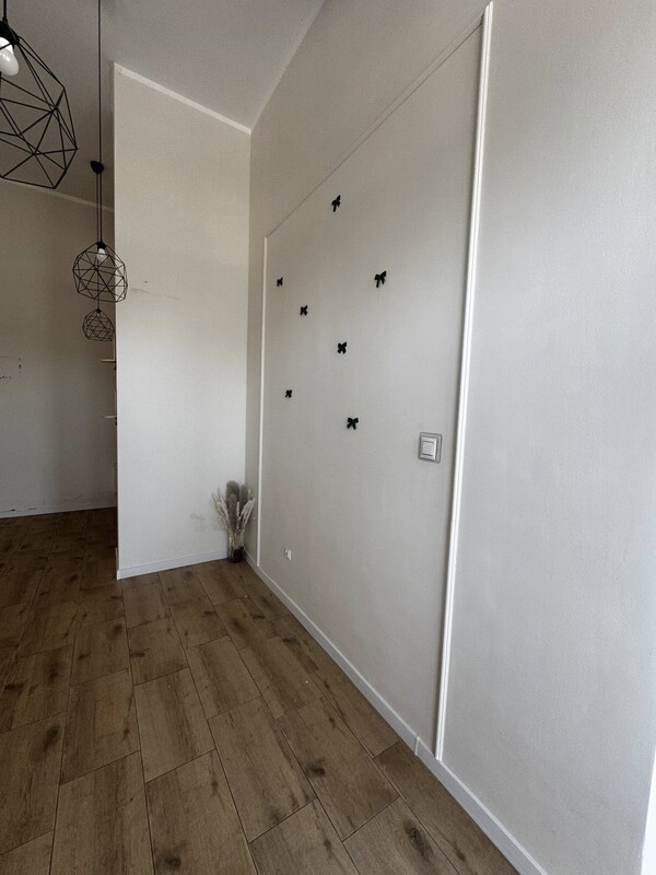 Elbląg 🌟 Wyjątkowa okazja – Wynajmij przestronną połowę salonu w samym centrum miasta! 🌟Idealne