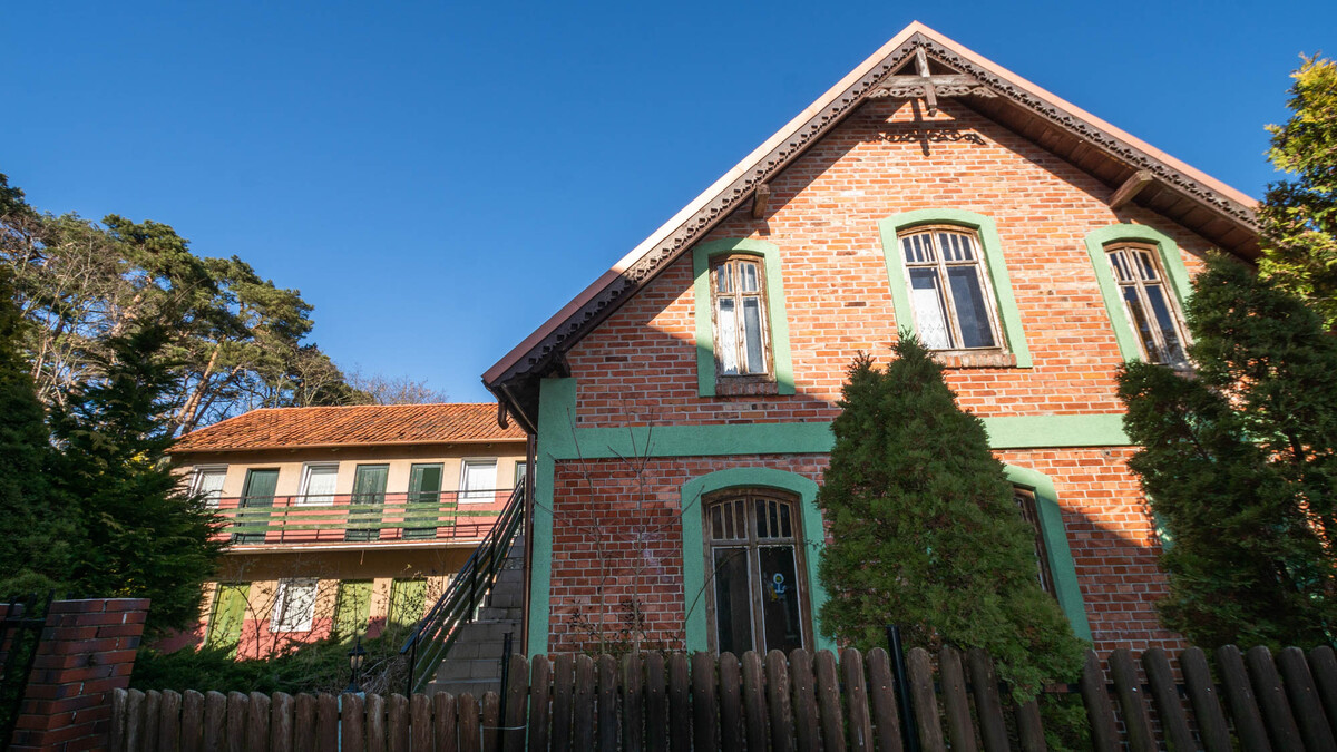 Elbląg * * * ABC NIERUCHOMOŚCI * * *DOM WOLNO STOJĄCY Z POTENCJAŁEM !!! pow. mieszkalna 117 m2, na