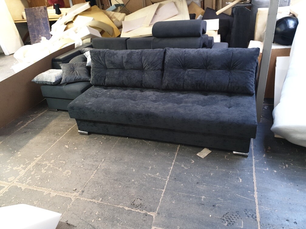 Elbląg ZATRUDNIE TAPICERA MEBLOWEGO Osobe do wykroju i DO SZYCIA TAPICERKIdobre warunki placy