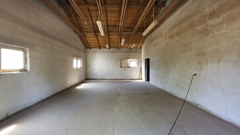 Elbląg AS NIERUCHOMOŚCI POLECADZIAŁKA BUDOWLANA Z HALĄ NA UTWARDZONYM TERENIE