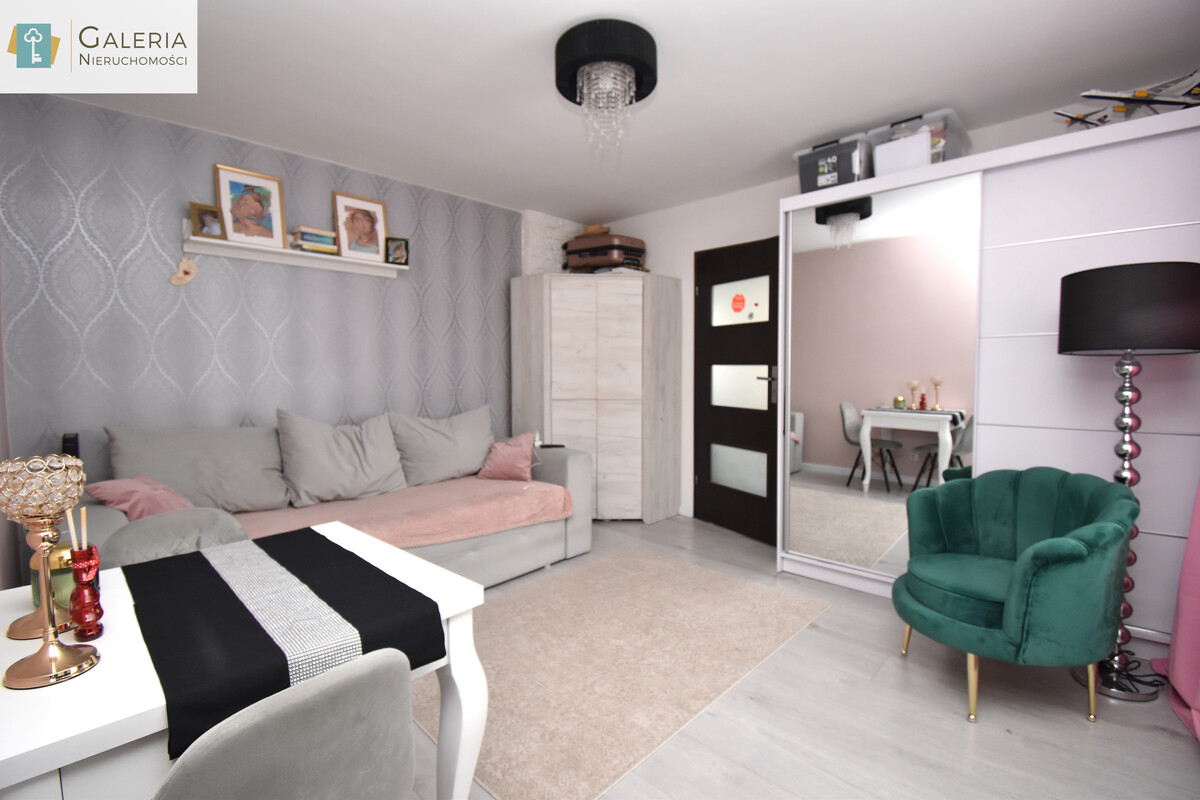 Elbląg GALERIA NIERUCHOMOŚCIZ pasji i miłości do nieruchomościNa sprzedaż: Dwa pokoje z prywatnym wejściem i