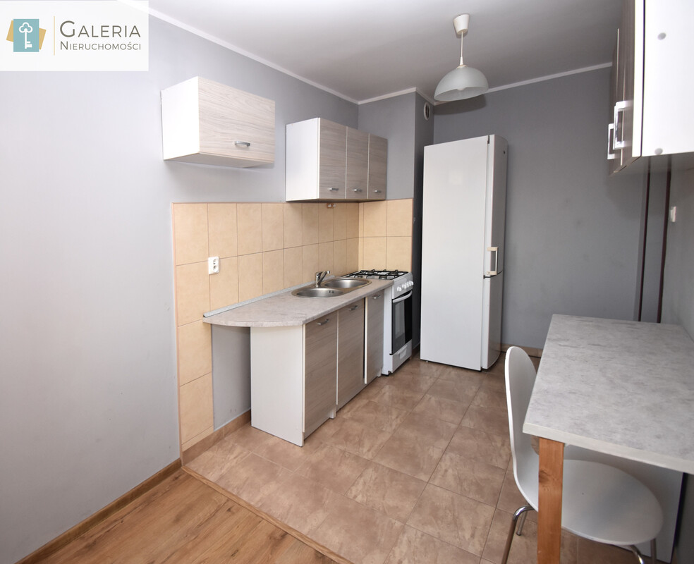 Elbląg GALERIA NIERUCHOMOŚCIZ pasji i miłości do nieruchomościNa sprzedaż: Kawalerka- trzecie piętro Nad JaremUlica