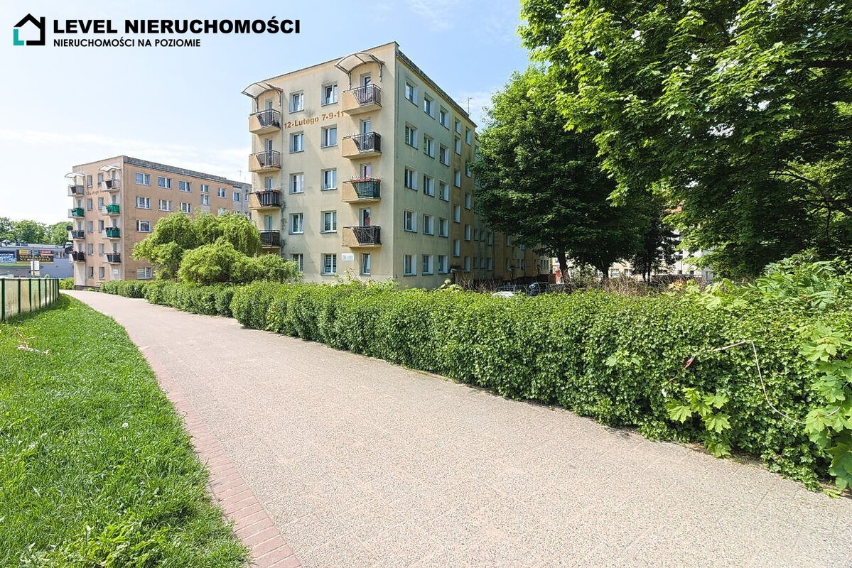 Elbląg LEVEL NIERUCHOMOŚCI Trzypokojowe mieszkanie z balkonem ul.12go Lutego NIERUCHOMOŚCI NA POZIOMIE