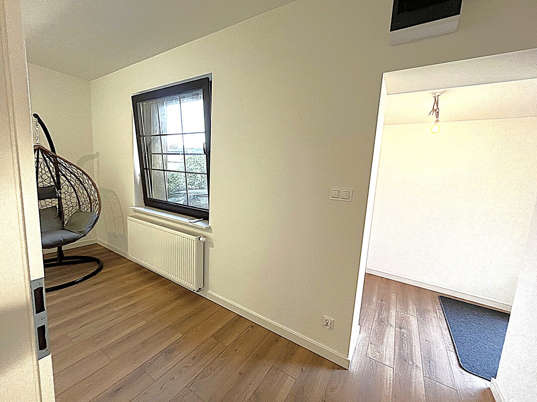 Elbląg Oferuję sprzedaż mieszkania na parterze w Elblągu.film