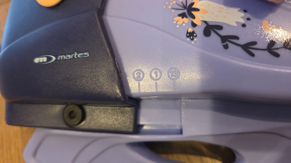 Elbląg Łyżwy dziecięce - z możliwością regulacji rozmiaru
rozmiar 33-36
Stan bardzo dobry
(mam do sprzedania 2