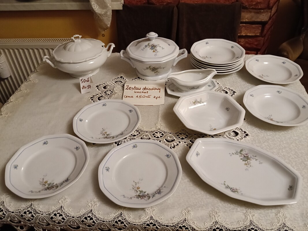 Elbląg Sprzedam porcelanę. Ceny podane na zdjęciach. Cena z ogłoszenia nie jest ceną sprzedaży.