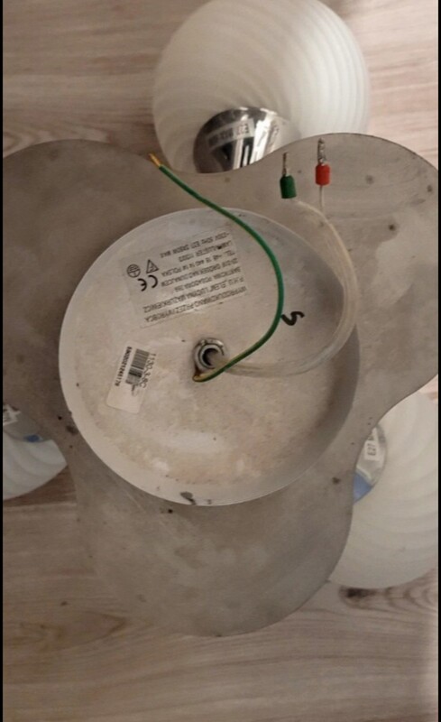 Elbląg ♦️szafka IKEA (można ją powiesić)- kawa rozpuszczalną
♦️ żyrandol na 3 żarówki- 50