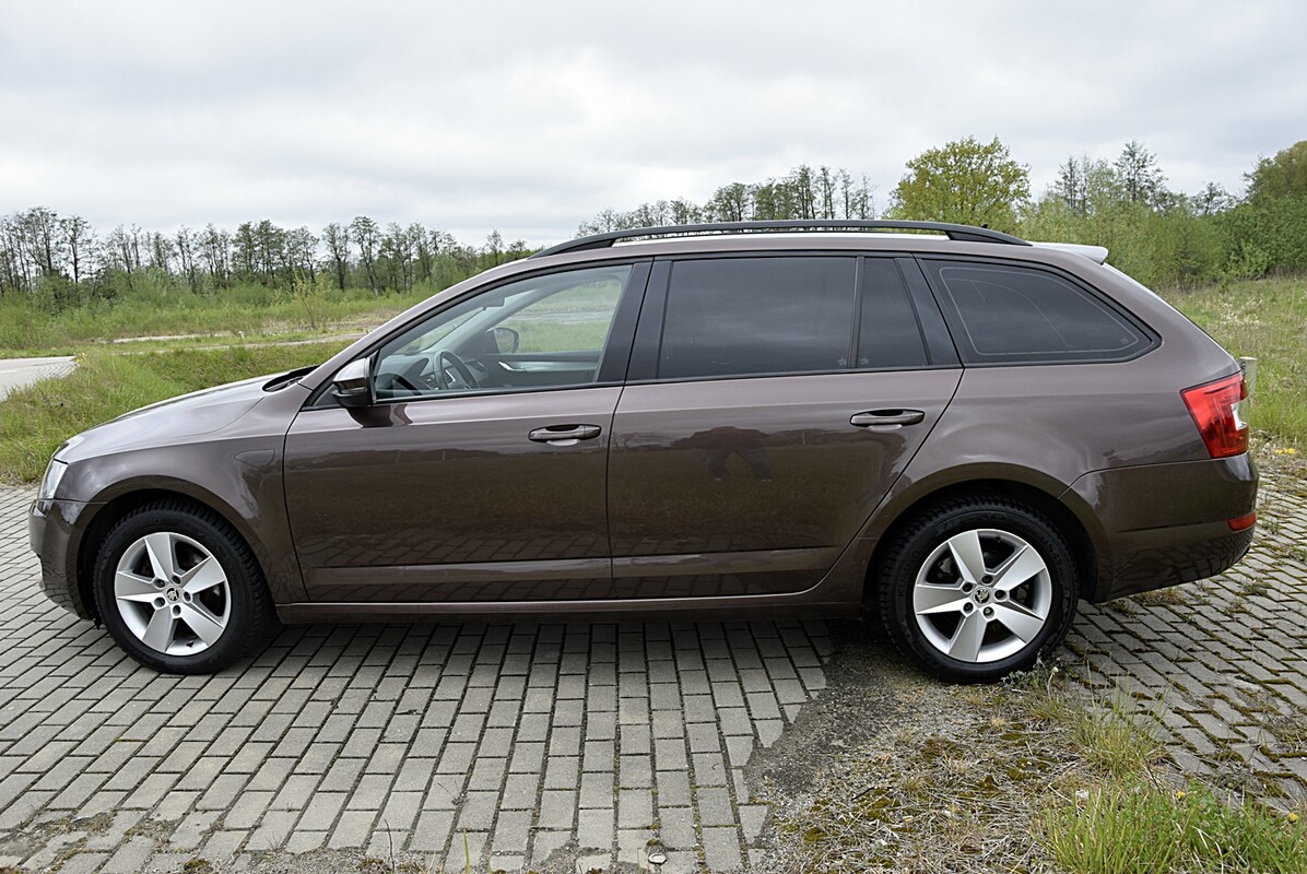 Elbląg Sprzedam samochód Skoda Oktavia 2014 rok, 2.0 Diesel, zakupiony w polskim salonie.