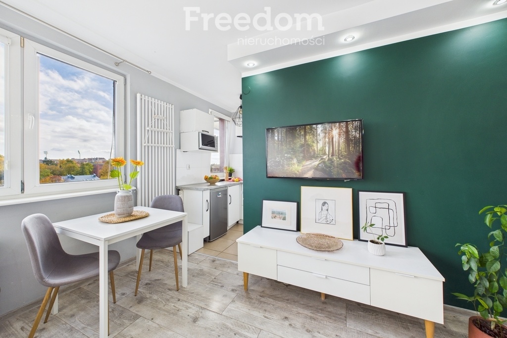 Elbląg FREEDOM NIERUCHOMOŚCISprzedam mieszkanie - Elbląg, Władysława IV. Mieszkanie o powierzchni 24m2 znajduje