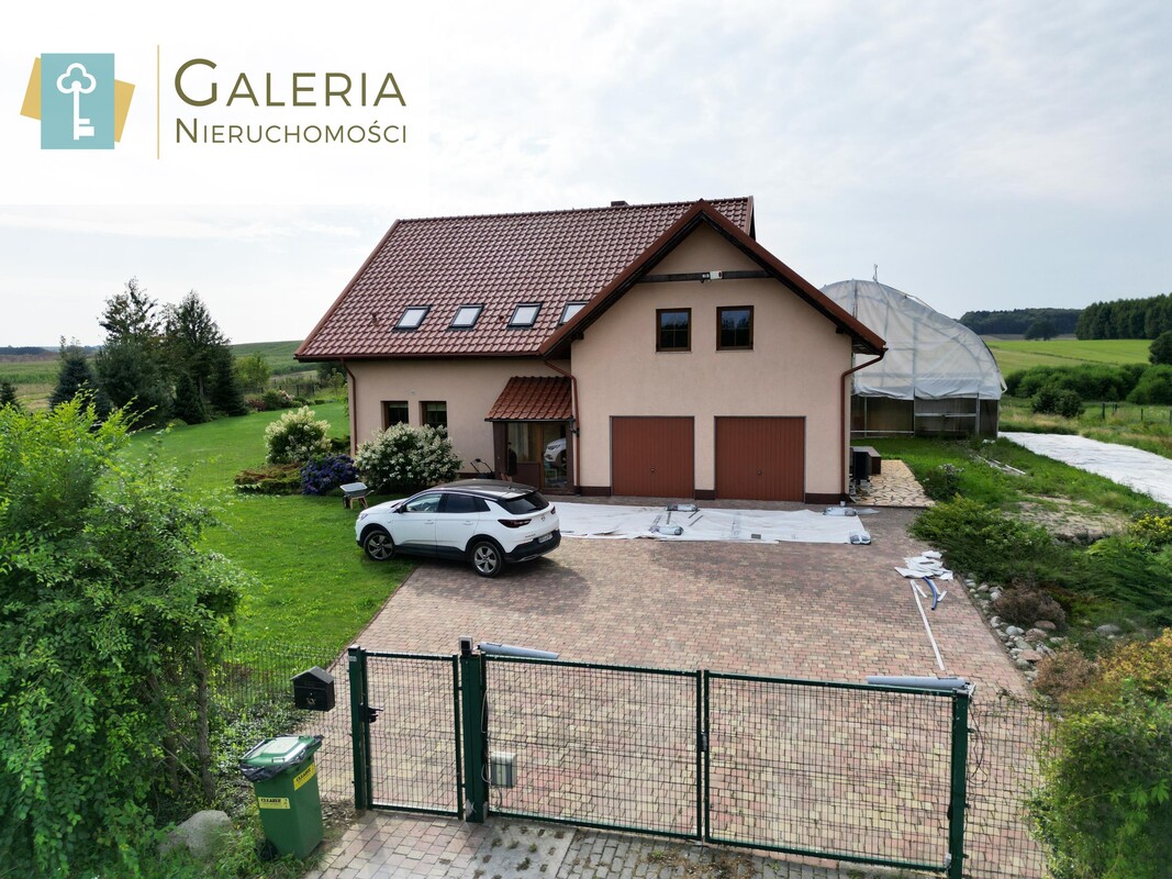 Elbląg GALERIA NIERUCHOMOŚCIZ pasji i miłości do nieruchomościNa sprzedaż: Atrakcyjny z ogromnym potencjałem dom z