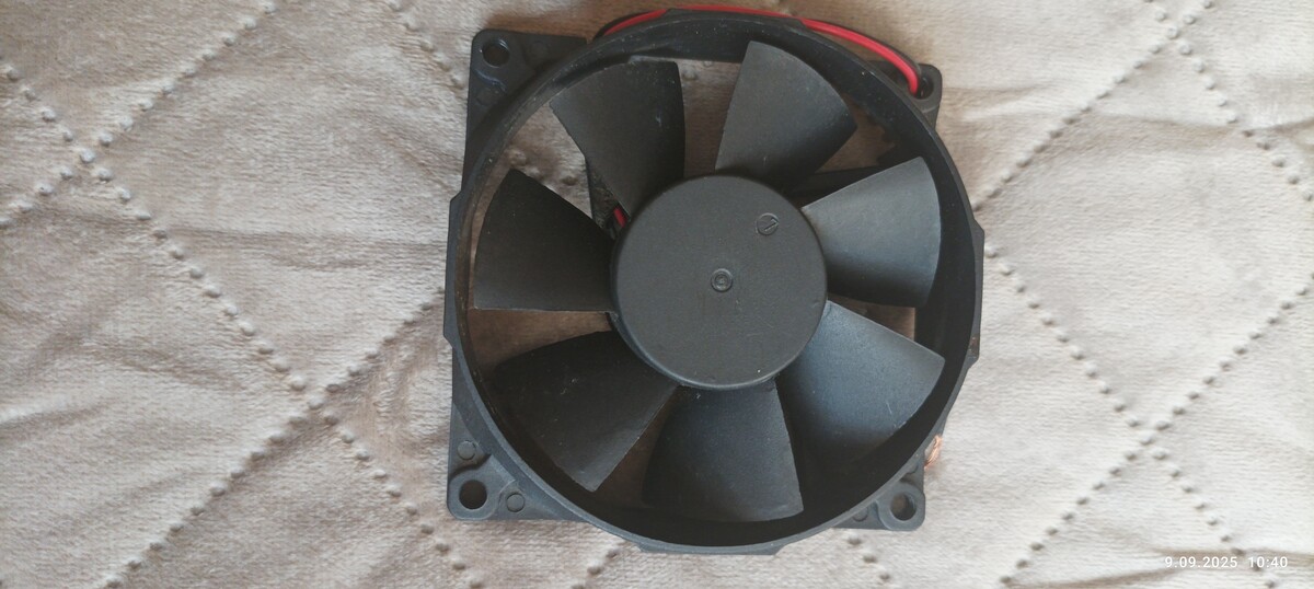 Elbląg Mam do sprzedania nowy i nie używany przewód HDMI cena 18 zł. .. Oraz wentylatorek 12 Volt od komputera cena 14