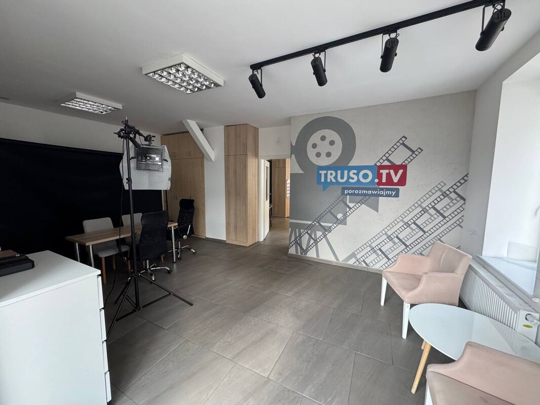 Elbląg Na Sprzedaż/Wynajem: Lokal 127m² w Centrum Elbląga. Idealny pod Gabinet, Kancelarię lub Sklep! Pełna