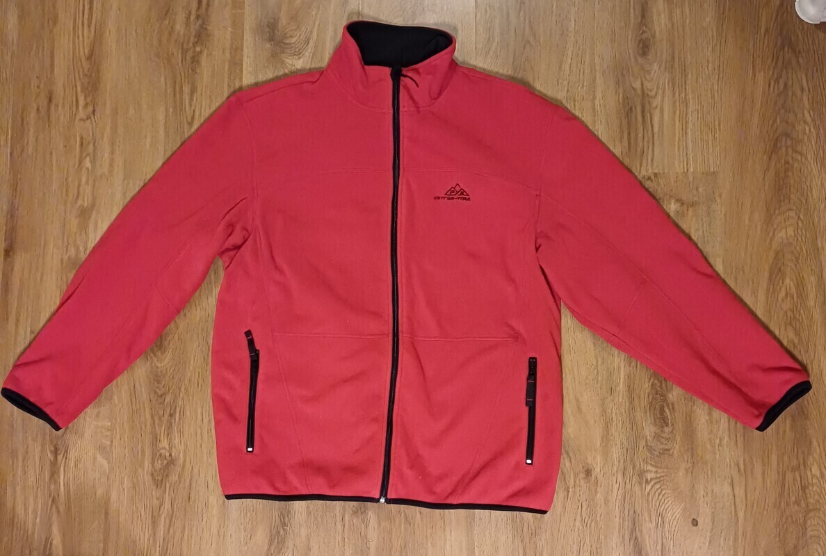 Elbląg Kurtka bluza polarowa stan jak nowa solidna gruba uniwersalna rozmiar damski 40-42,rozmiar męski 48-50