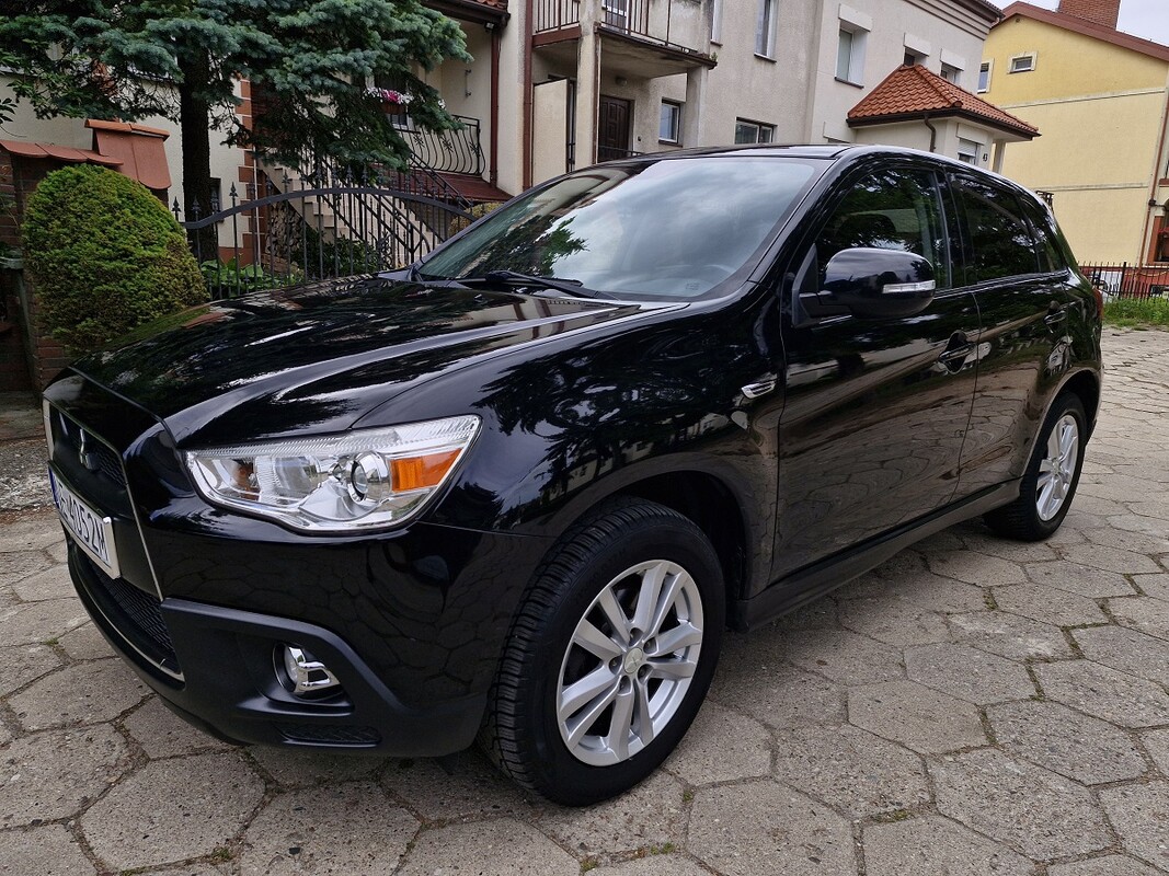 Elbląg Mitsubishi ASX1.8 DieselModel 2013KlimatyzacjaKamera cofaniaZarejestrowany w Polsce
