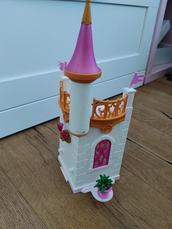 Elbląg Sprzedam zestaw klocków Playmobil księżniczka. Stan bardzo dobry.